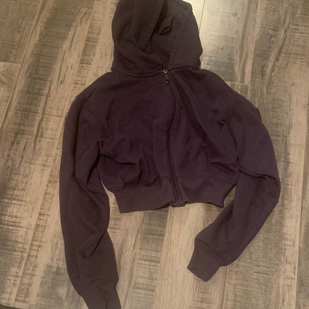 Navy blue cropped hoodie and navy blue sweats set